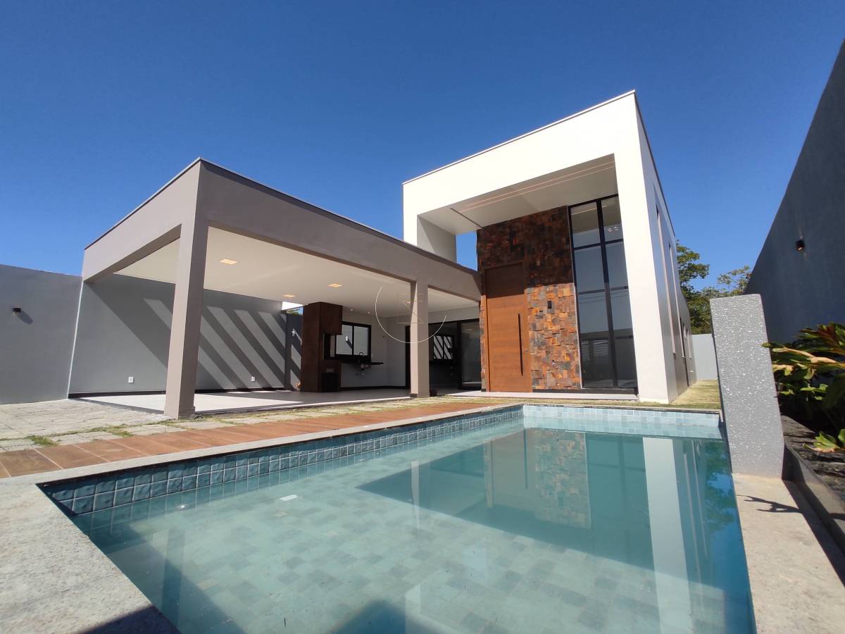 Casa Águas Zero 1, com 3 quartos sendo um deles uma suíte master Piscina e Área Gourmet, no Bairro Parque das Águas em Barreiras - BA - Imobiliária Casa e Valor Imóveis