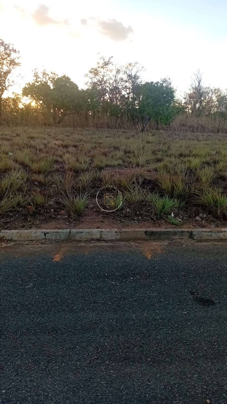 Terreno, 300 m² - Foto 2