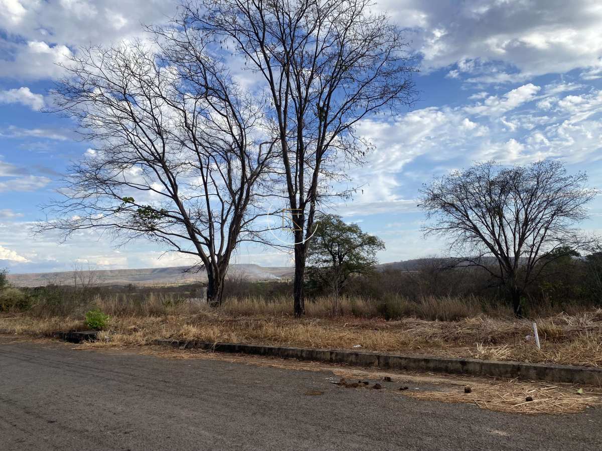 Terreno à venda em Barreiras, Parque verde, 360m² - Imobiliária Casa e Valor Imóveis